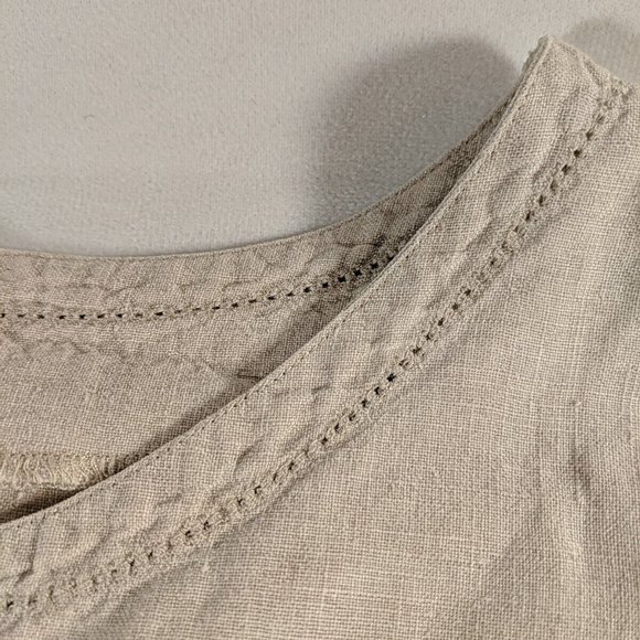 L.L. Bean ll Vintage Peasant Tank Woven top Women's size large L tan white beige - Picture 3 of 14